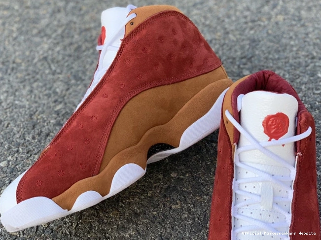 Official Maikesneakers 